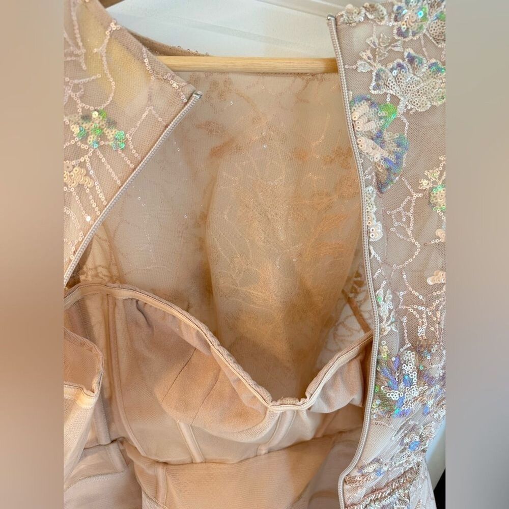 NWOT BRONX AND BANCO Violet Mini Dress in Gold Sequin, size XS - Picture 13 of 15